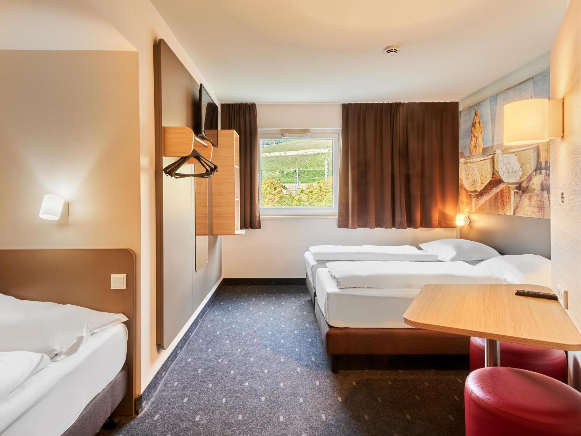 B&B Hotel Wuerzburg-City Екстер'єр фото