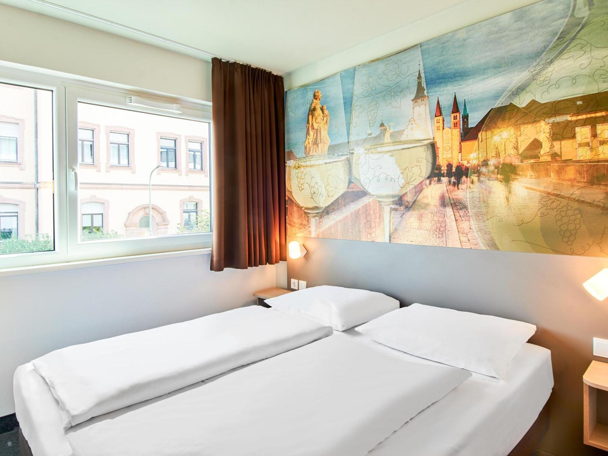 B&B Hotel Wuerzburg-City Екстер'єр фото