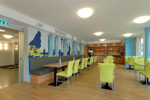 B&B Hotel Wuerzburg-City Екстер'єр фото